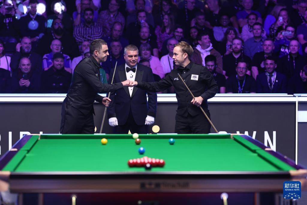 满火药味 满火药味