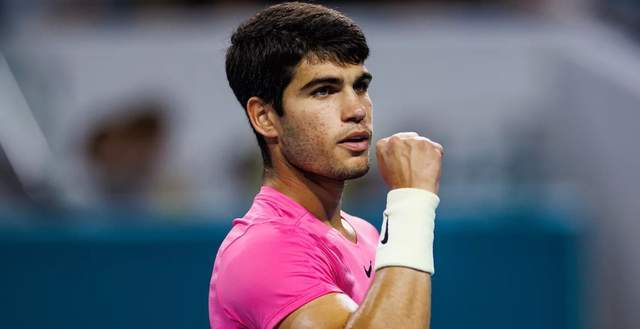 而勇士队的 而勇士队的