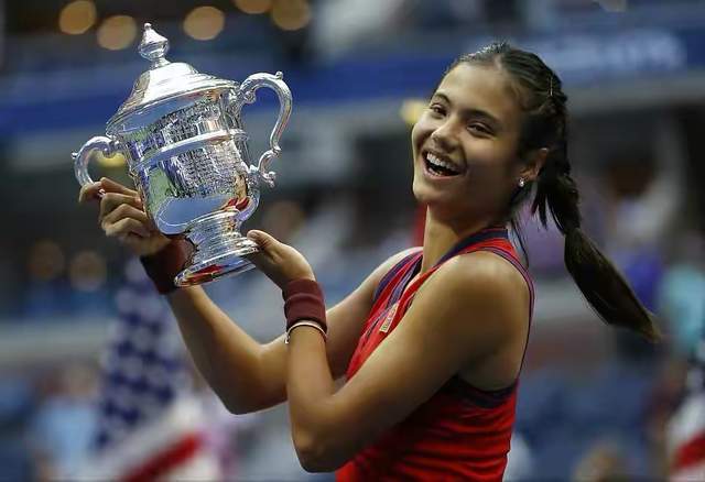 斯图尔特在 斯图尔特在