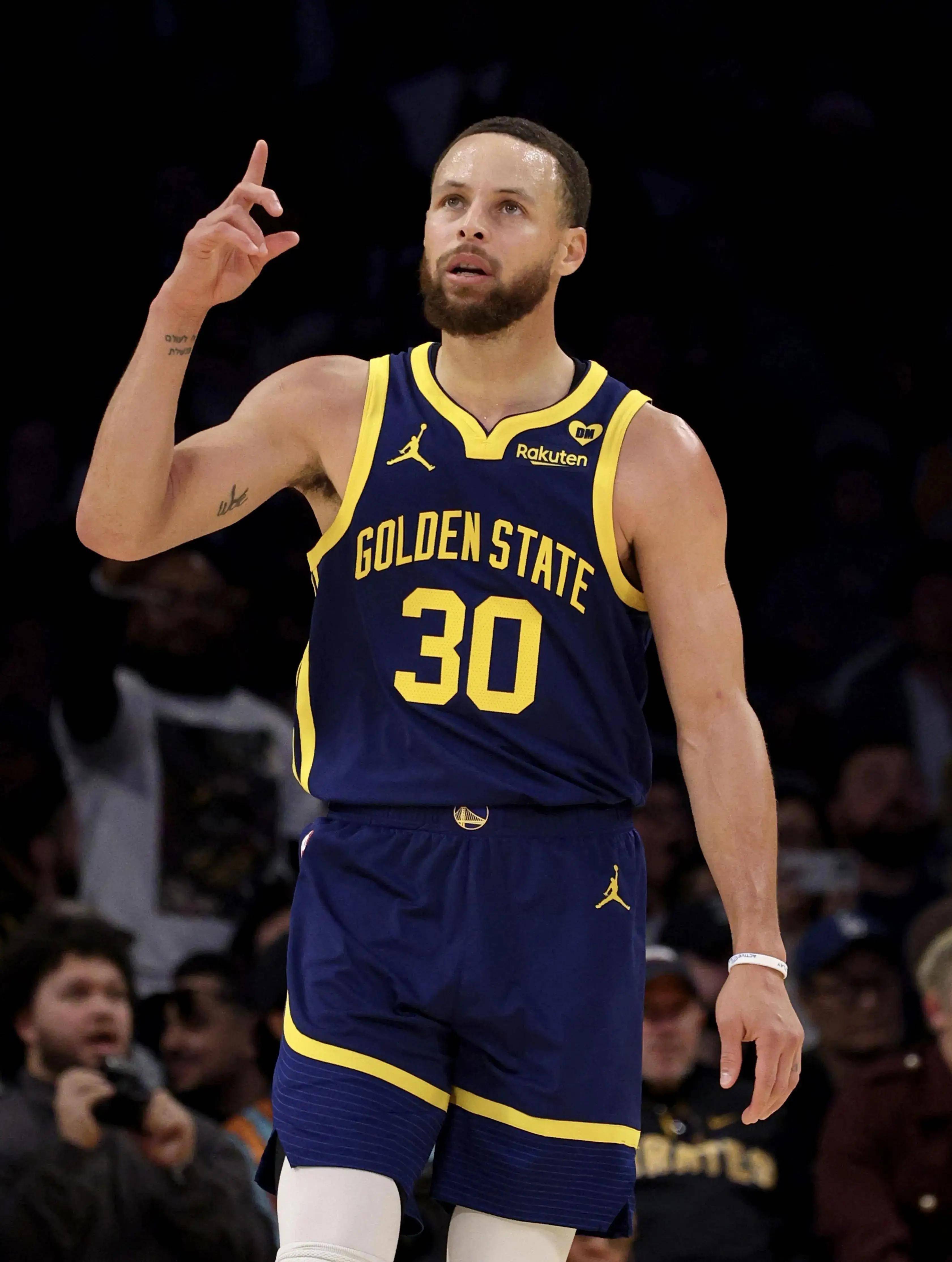 事增添了悬 事增添了悬